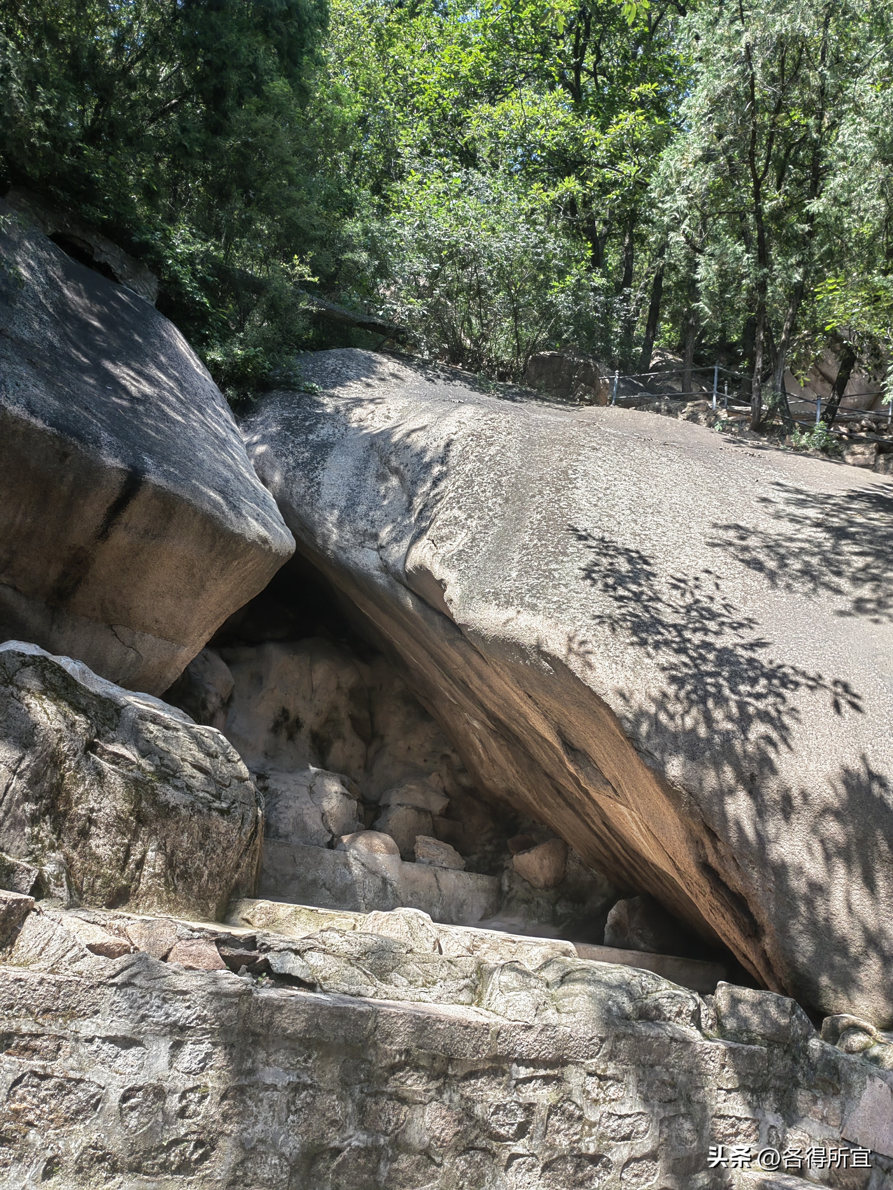 银山塔林落落洞,银山塔林传说