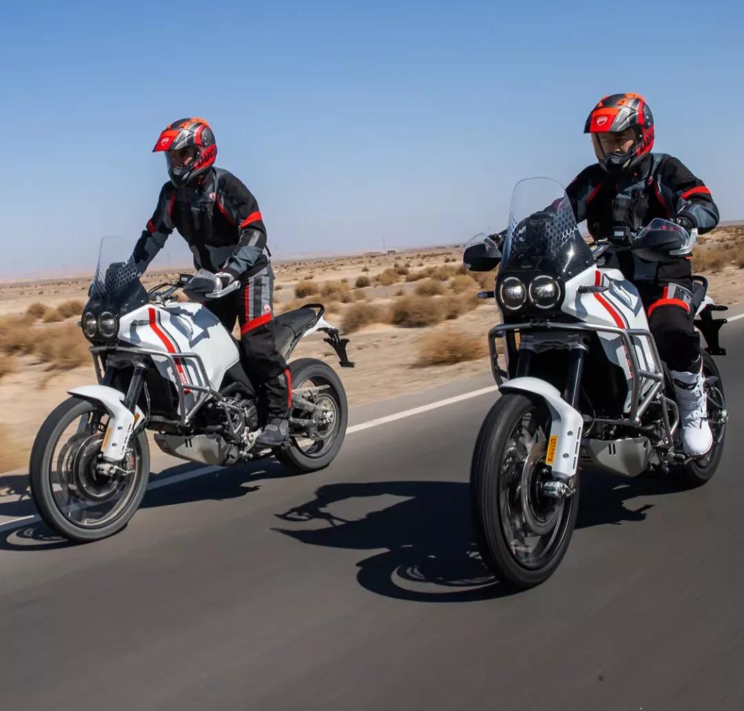 杜卡迪desertx概念版,ktm790adv和杜卡迪desertx