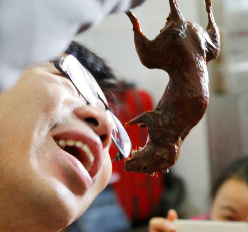 地方奇葩特色美食集锦,这些地方特色美食你吃过哪几样