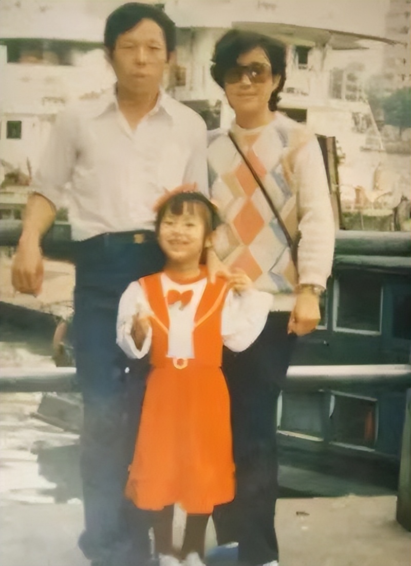 九球天后潘晓婷个人简历,38岁九球天后潘晓婷颜值惊艳全球