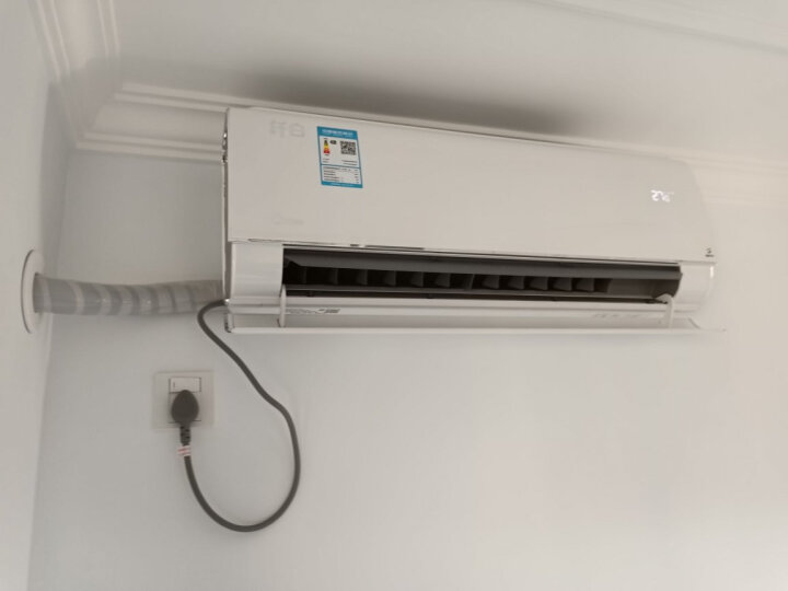 空调启动耗费的电量,格力1.5匹空调一小时耗费多少度电