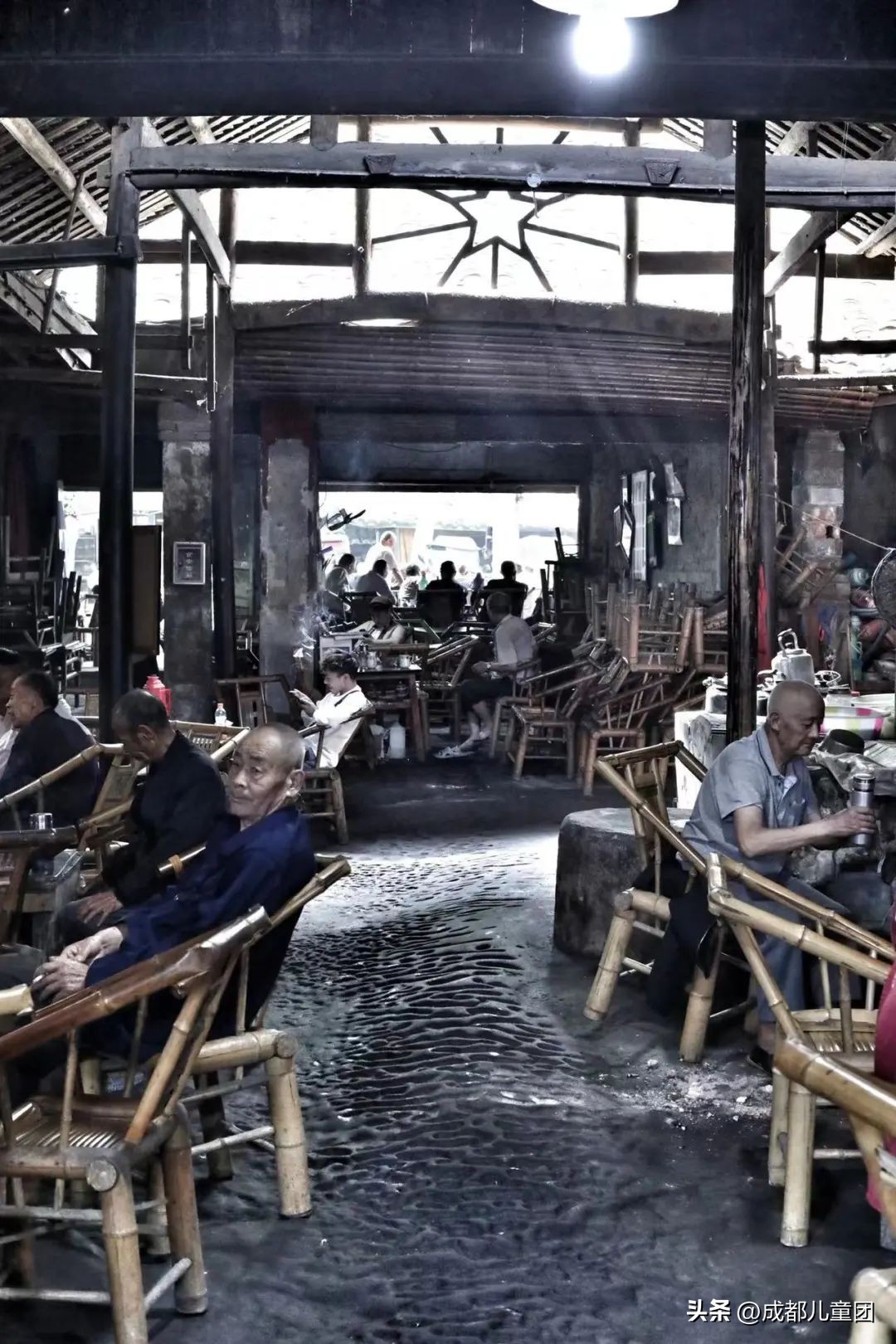 成都茶馆文化起源,成都茶馆成为特色的原因