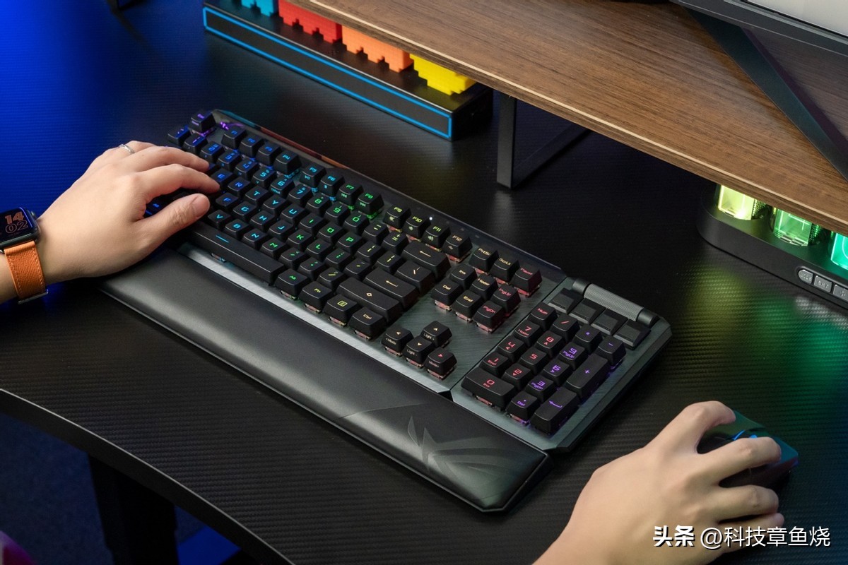 rog龙骑士2代双模,rog龙骑士2代1799