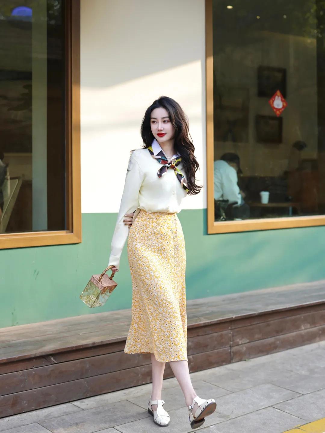 衬衫除了搭西裤还能怎么穿,衬衫加西装裤该怎么穿才好看