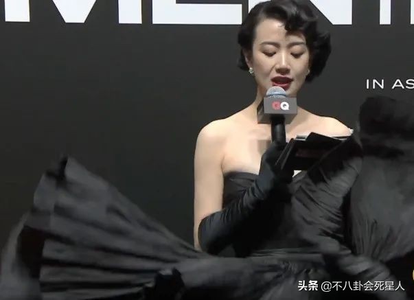 冬天走红毯穿得厚的女明星,女明星走红毯的穿着