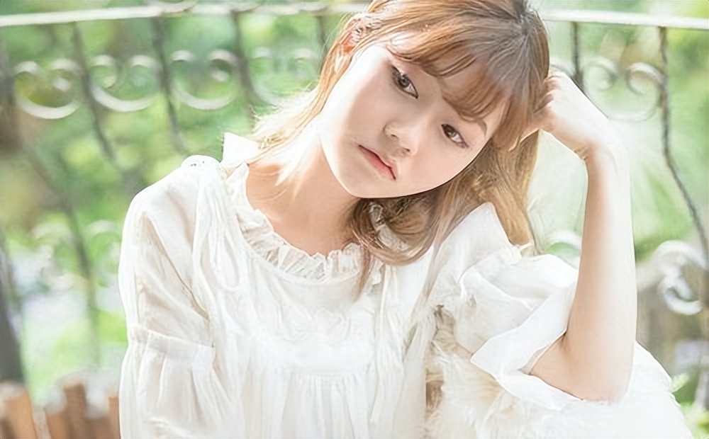 女孩最早几岁来例假,女孩初来例假最佳年龄