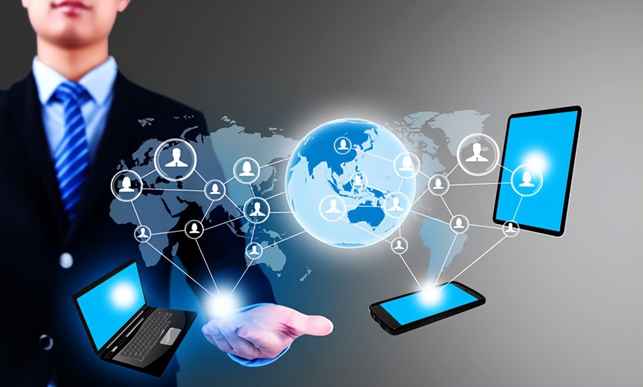 “离经叛道”的奢侈品，为什么总出现在普通人朋友圈？