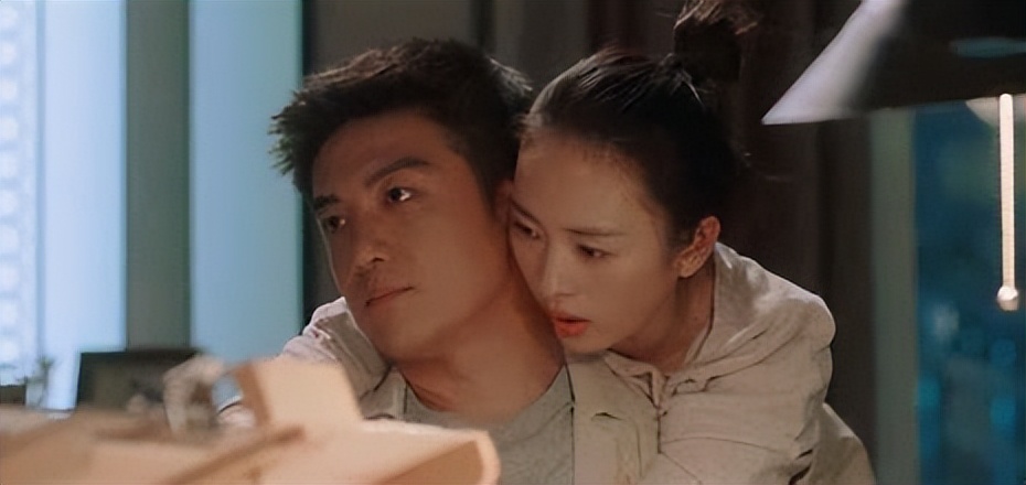 女人得知男友出轨竟然这样做,男友出轨闺蜜女友竟选择这样报复