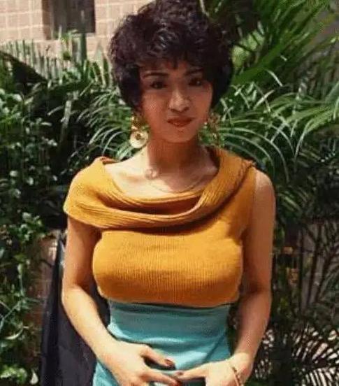 绝美*星艳**，还是“贞洁烈女”？叶子媚真是人间清醒