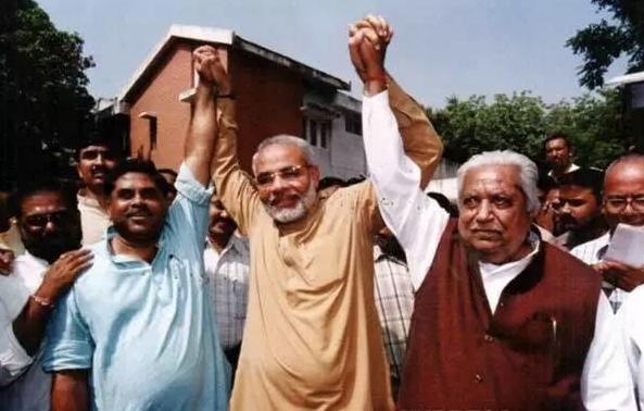 出身草根下层，却逆袭做总理，强硬的莫迪，是如何成印度领袖的？