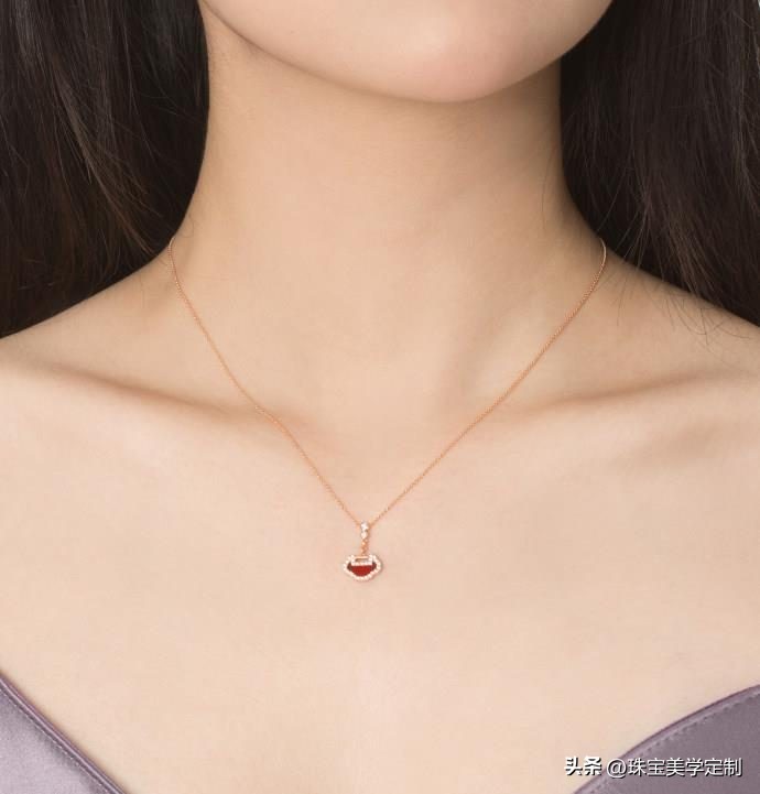 珠宝首饰黄金区别,各个珠宝店的黄金有什么区别