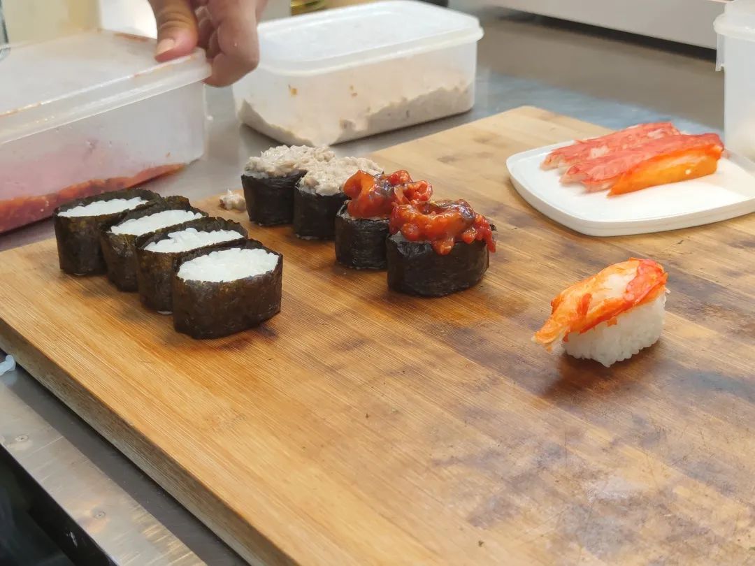 怎么摆夜摊才挣钱,夜摊现在摆什么最挣钱