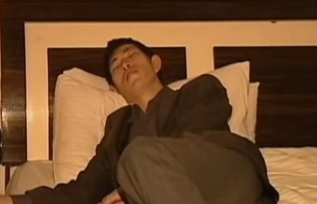 24岁小伙子被怪病缠身15年,24岁小伙被怪病缠身十五年