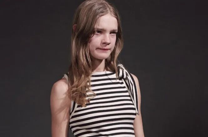 身价200亿LV太子妃找回失散多年的亲妹！网友傻眼：还缺妹妹吗？