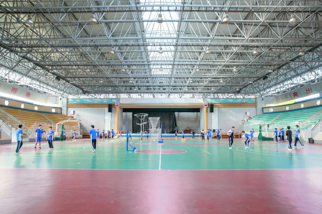 深圳市光明区民办高级中学,深圳光明高级中学体育场