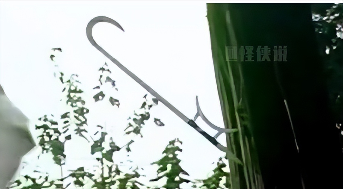 武侠剧连载17：三兄弟为*仇报**，加入梁山好汉劫富济贫、惩奸除恶