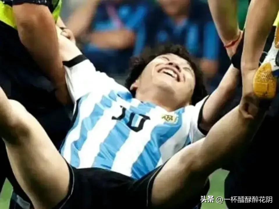 春风得意马蹄疾仰天大笑出门去,春风得意马蹄疾拔剑四顾心茫然