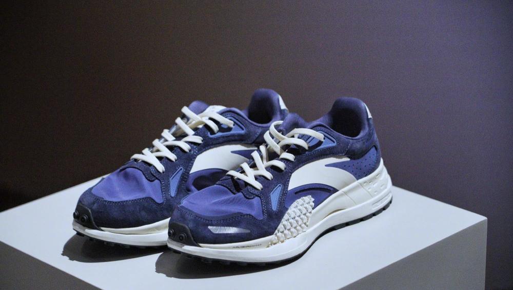 抄袭运动鞋,安踏和李宁运动鞋对比