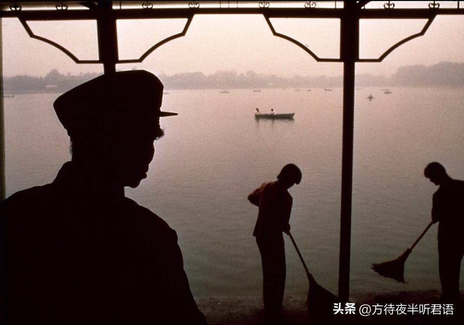 1984年的北京城，皇城根儿下的日常影像