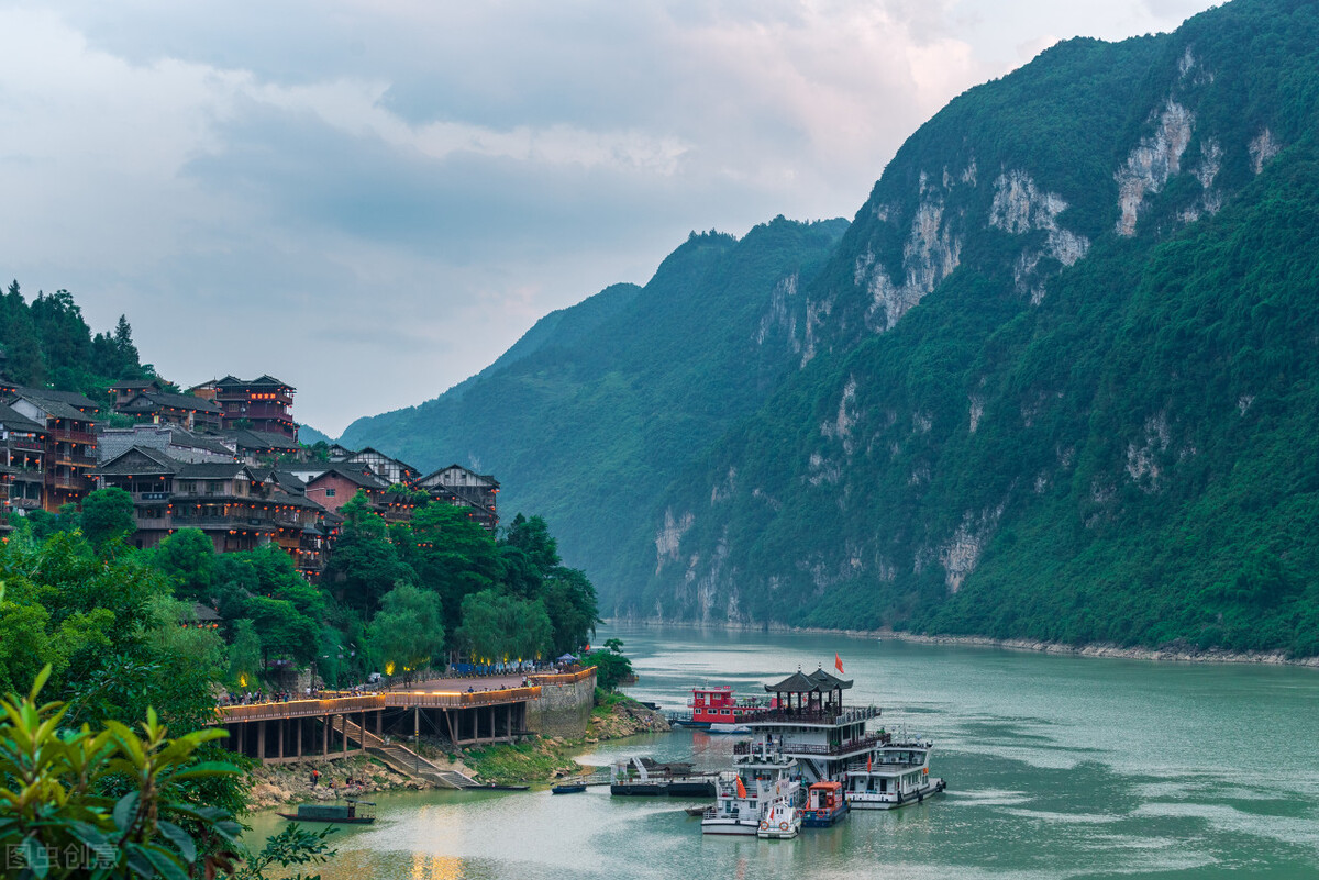 重庆武隆一日游最佳攻略,重庆到武隆两日游跟团