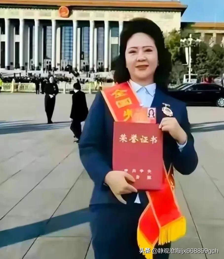 李少莉近期工作照,李少莉重回岗位打破各方质疑