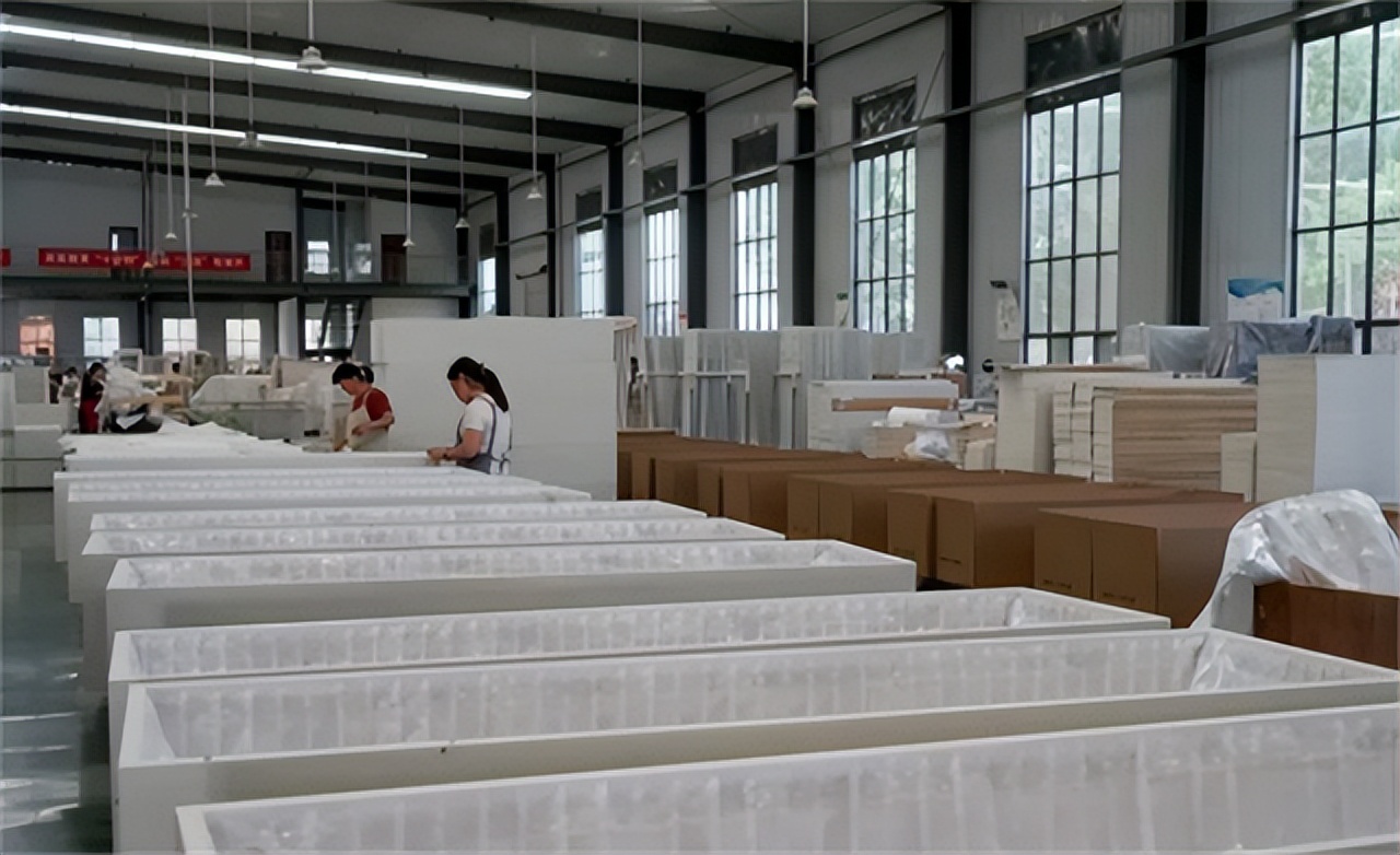 中国火葬场黄色棺材,火葬场中国