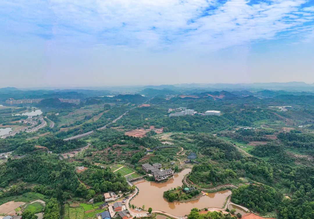 峨眉山旅游有哪些好玩的好吃的,峨眉山吃喝玩旅游攻略