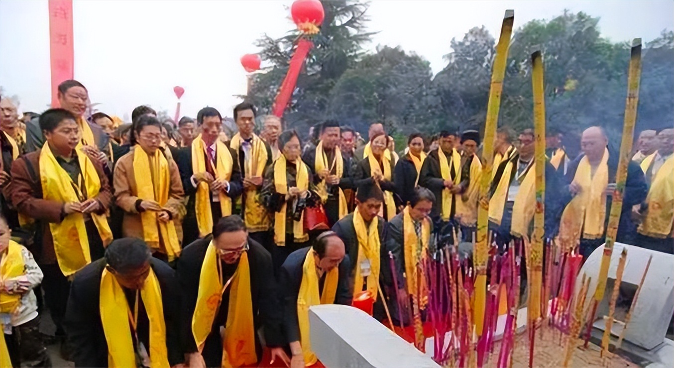 韩国人认祖归宗视频,韩国人到河南认祖归宗