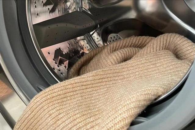 洗衣机家用买滚筒还是波轮的好,洗衣机买滚筒的好还是买波轮的好