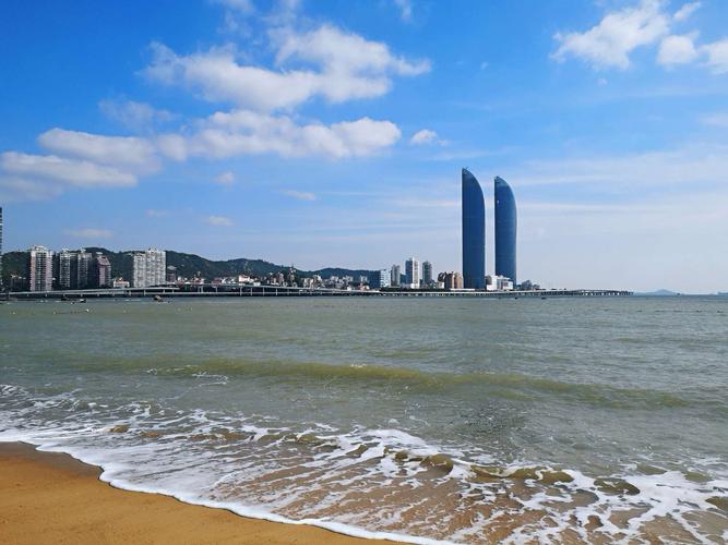 厦门双子塔自驾游攻略,厦门双子塔免费旅游景点