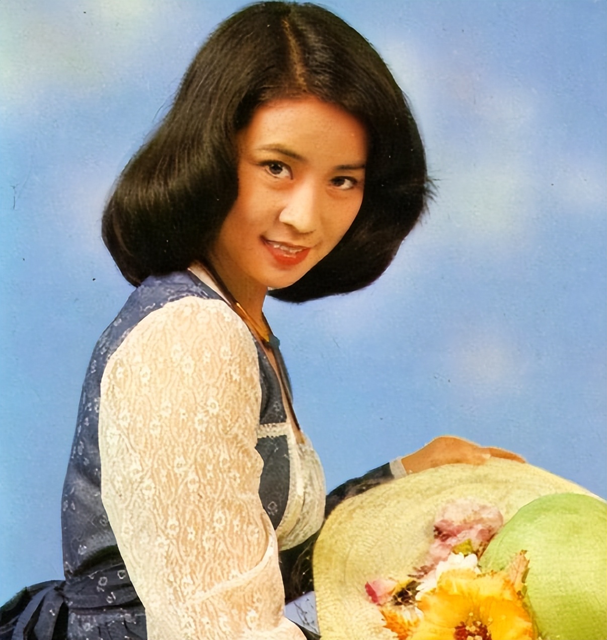 林凤娇为了成龙，到底有多能忍？