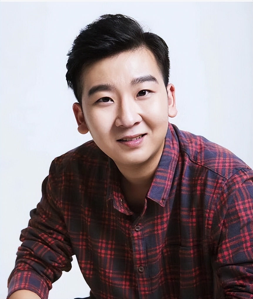 曾经的三位武打巨星,最有名的4个武打明星