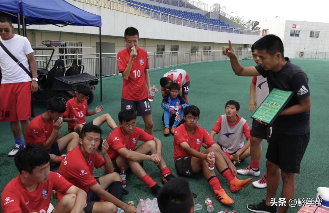 将冰雪运动搬进贵阳课堂——记2022年“贵阳好老师”、贵阳市第三实验中学教师夏钊伟