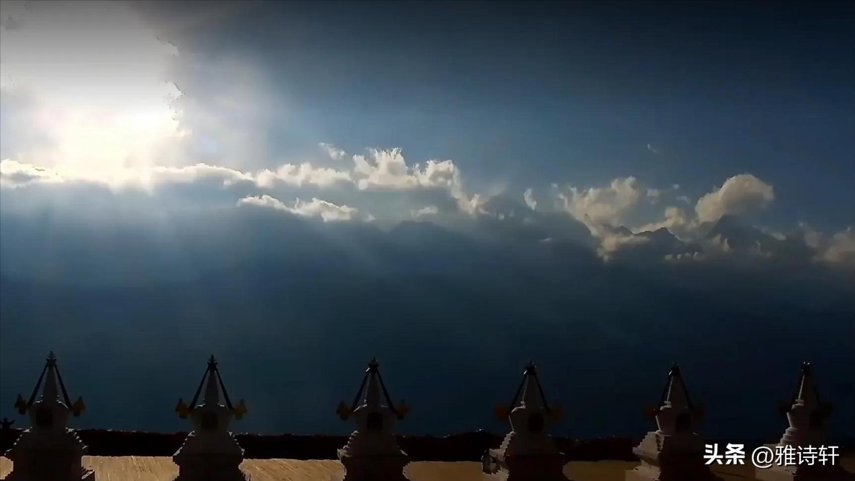 足不出户看大美云南,看到梅里雪山主峰卡瓦格博峰真美