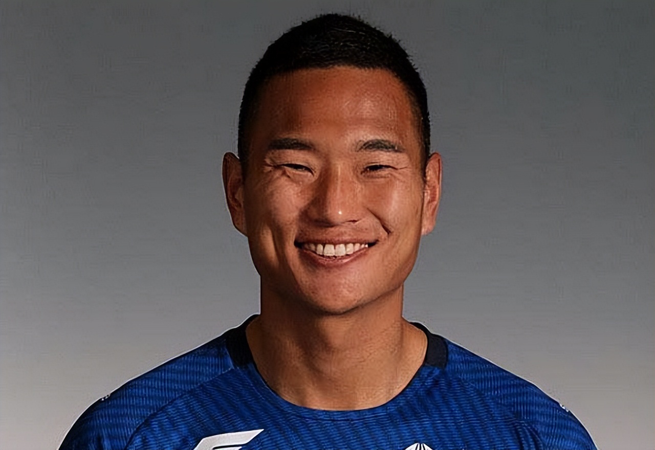 世界杯郑大世全家福,世界杯一哭成名