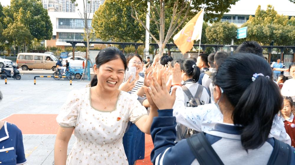 合肥第五十五中学滨湖校区,合肥市55中学东校区毕业典礼