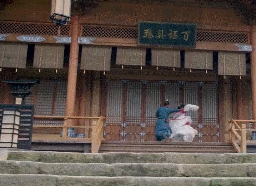 经典穿帮哭笑不得,电视剧那些让人爆笑的尴尬穿帮