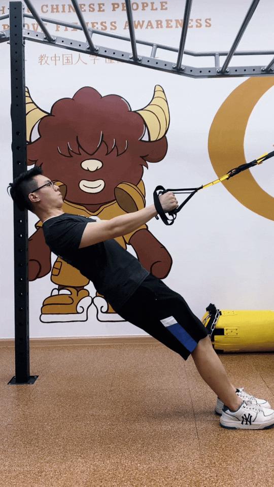 改善圆肩驼背的瑜伽体式,改善圆肩驼背的健身动作