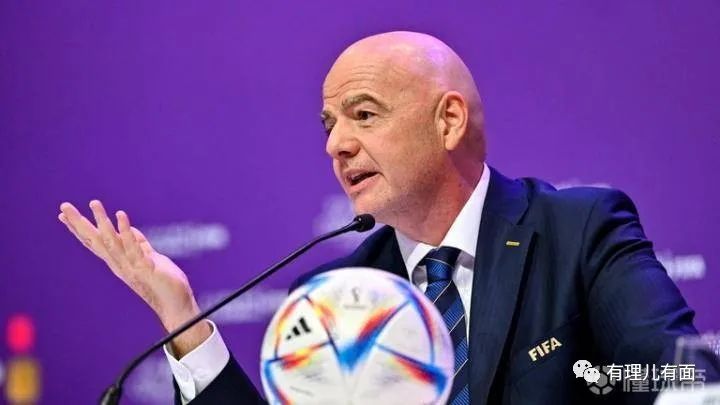 足球为世界发声,为热爱发声开场秀