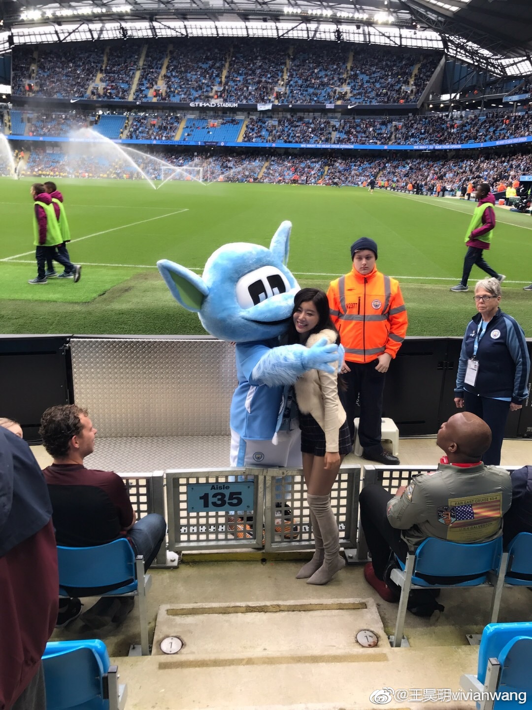 央视足球美女主播马凡舒,足球女主持人马凡舒