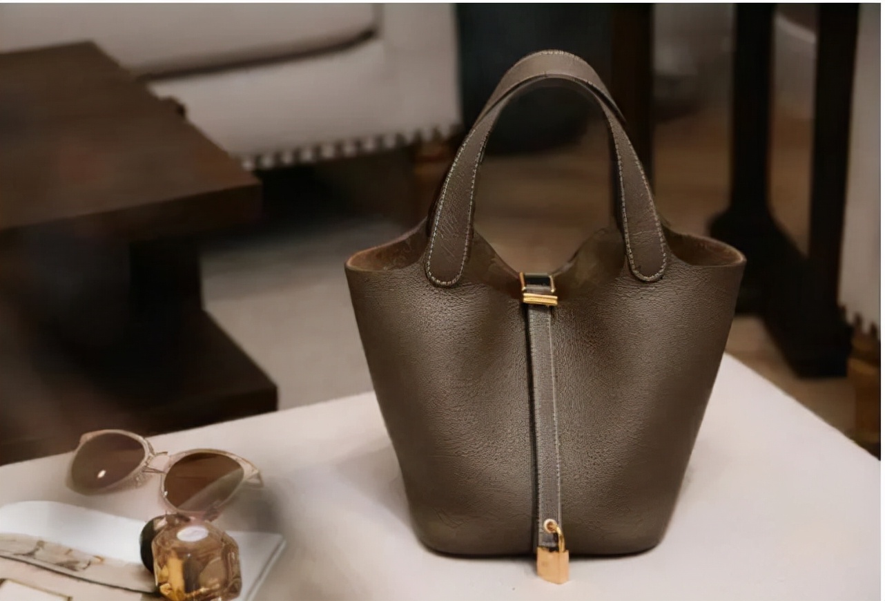 爱马仕菜篮子购买教程,爱马仕菜篮子上手效果