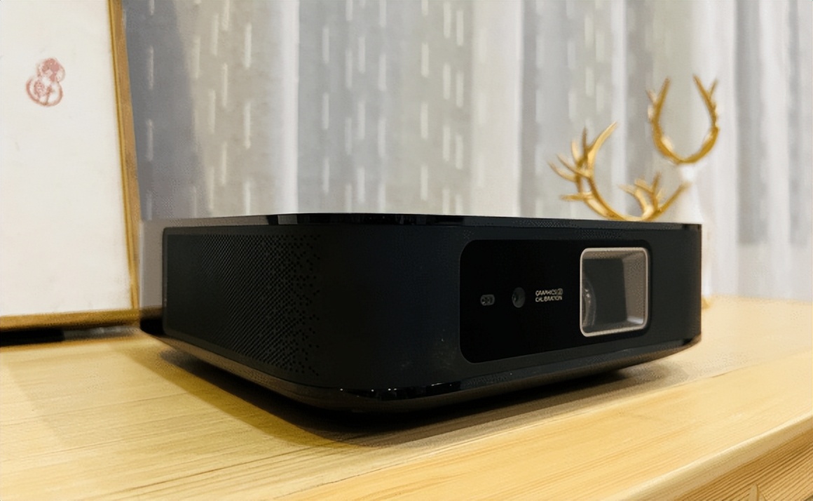 大眼橙x7dpro投影仪横评,大眼橙投影仪x7dpro测试