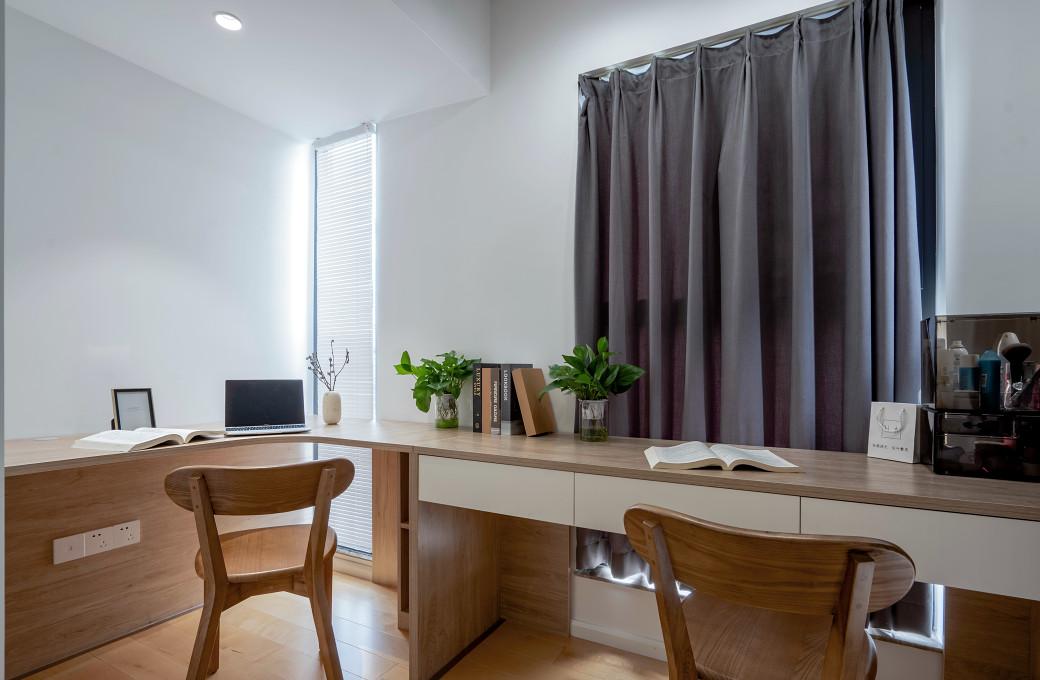 广东夫妇拒绝过度装修,年轻夫妻反对巨资买破房