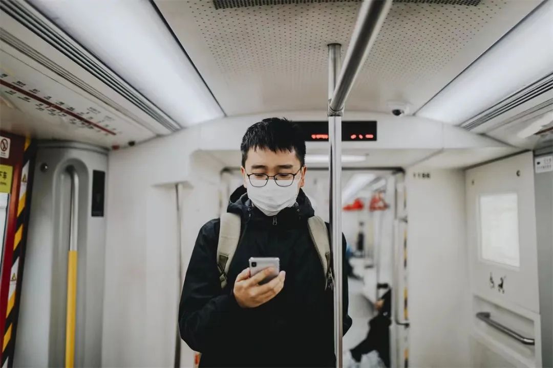 遭到网暴该如何回归正常生活,面对网暴我应该怎么办