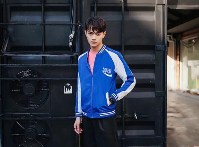 头大身子小的胖头鱼,头大尾小胖头鱼