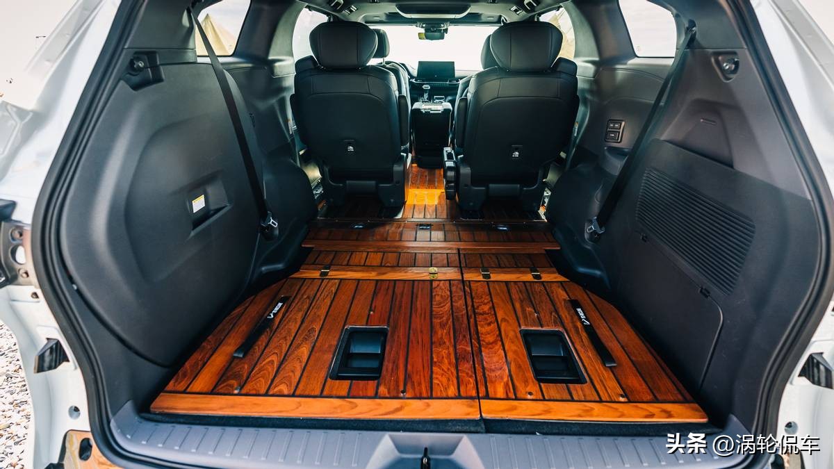 奉劝你们别无脑贬低日系车了，我家换了3台车，还是丰田耐用！