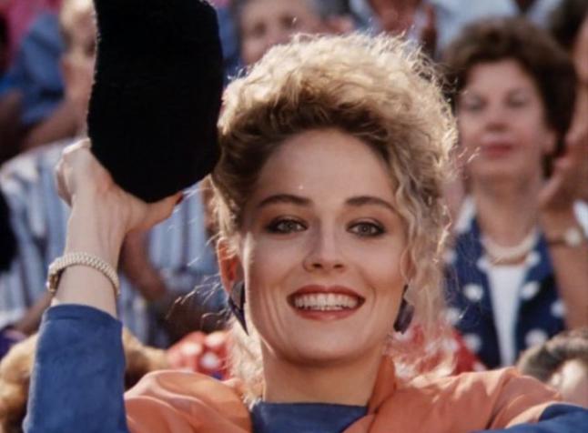 莎朗斯通六部电影,十部惊艳大片莎朗斯通