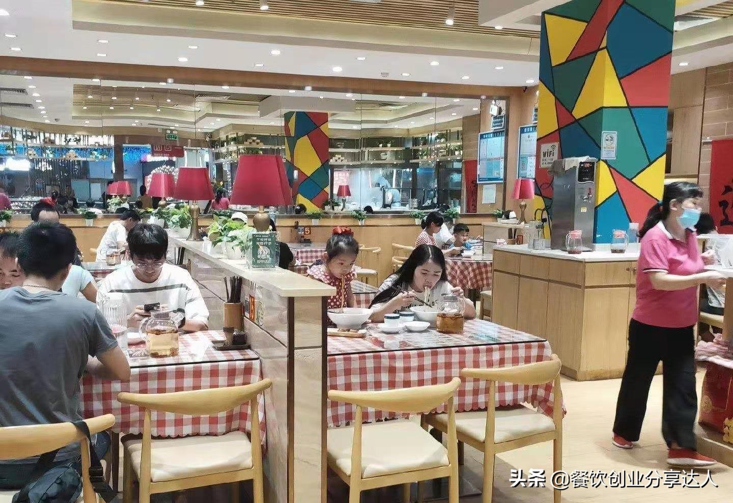 一个餐饮老板的艰辛创业历程,一个小餐饮店老板的反省和自救