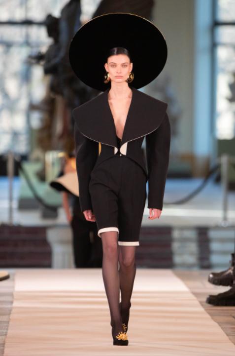 香奈儿衣品,艾玛罗伯茨香奈儿衣品