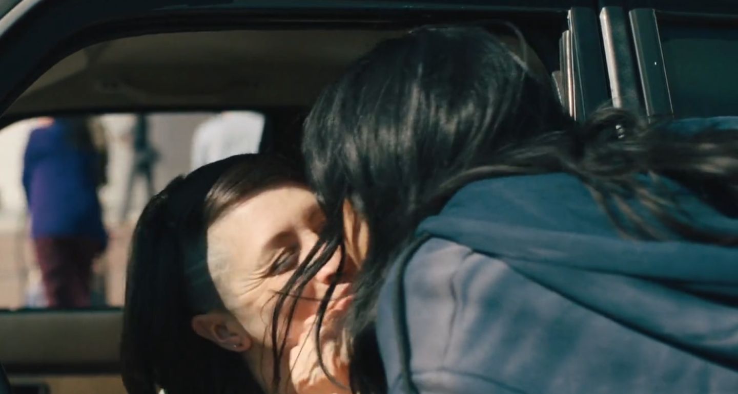 瞬息全宇宙——美国亚裔版的你好，李焕英